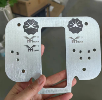 纯铝打黑标